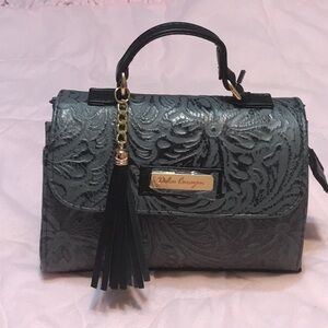 New artesenales mini handbag crossbody all leather